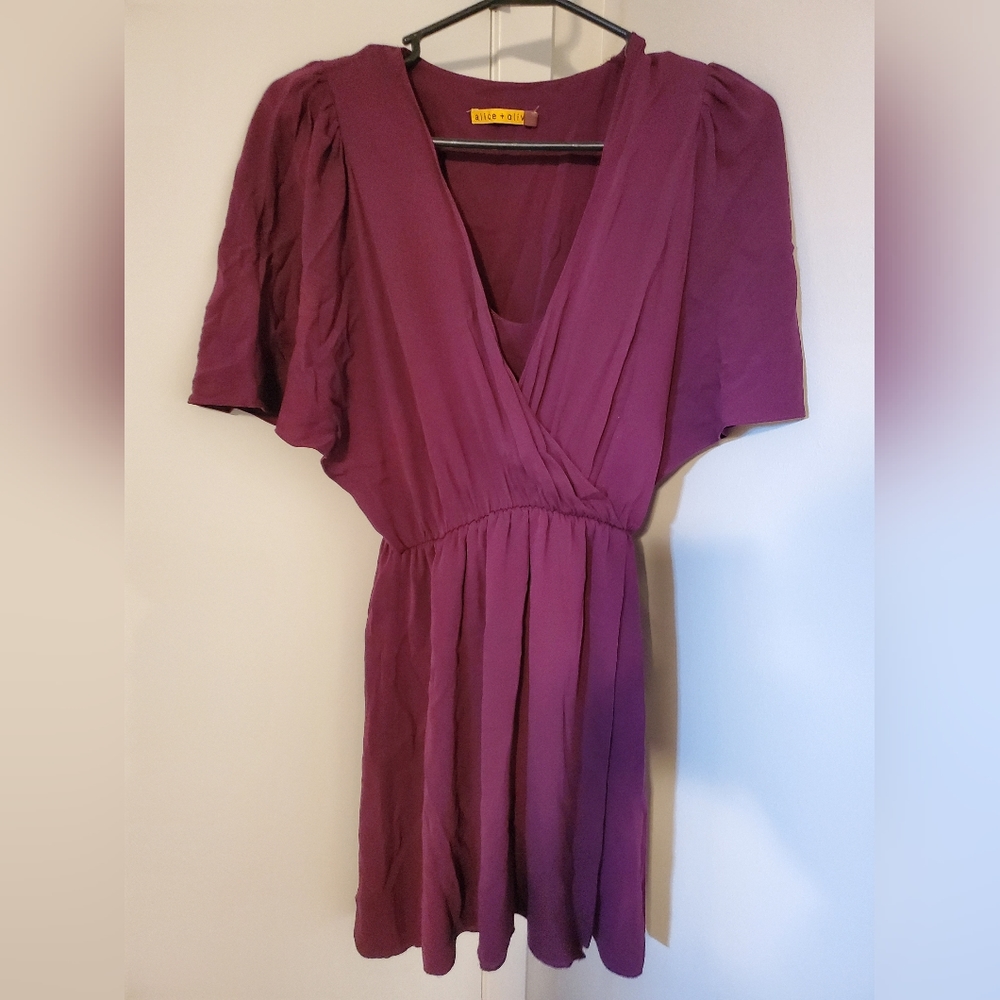 Alice + Olivia Flowy Dress